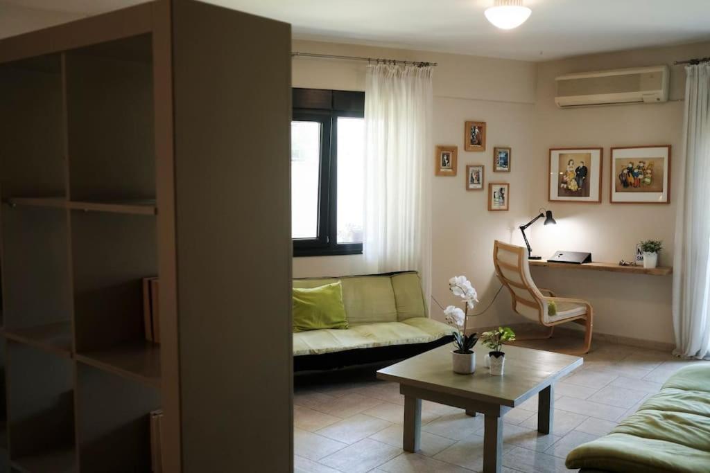 Apartment With Garden In Thessaloniki. Extérieur photo